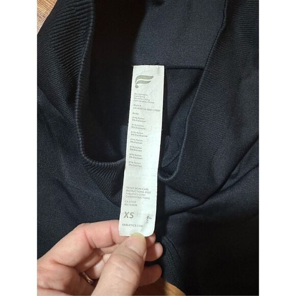 Fabletics Seamless High-Waisted Mesh Black Leggings XS Workout Yoga - Picture 6 of 8